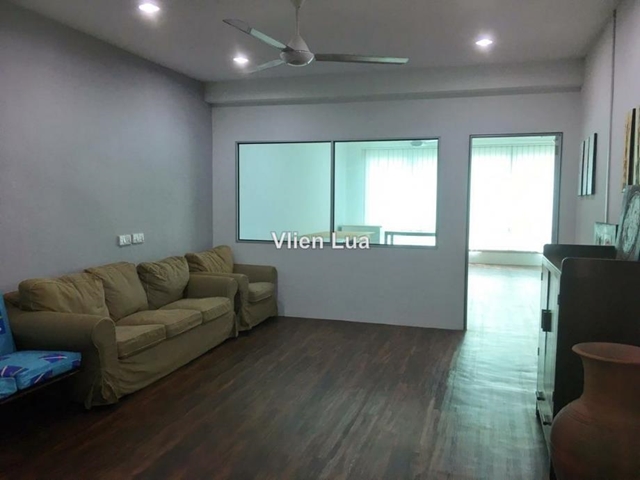 Austin Perdana 2, Austin Perdana 2, Tebrau