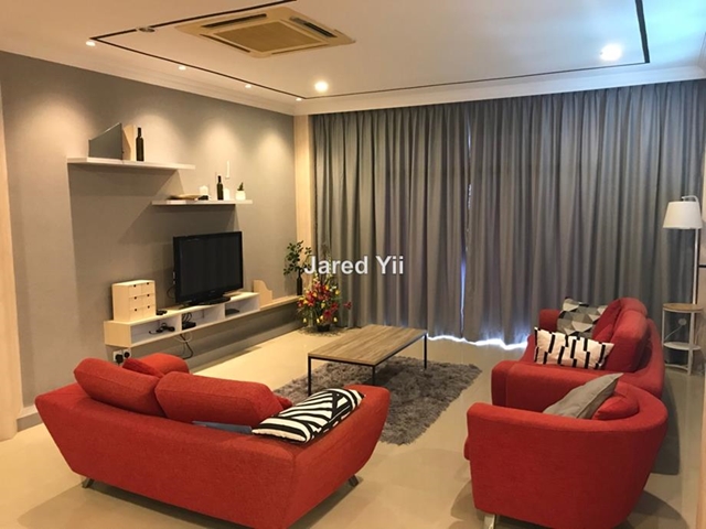 De Summit Condominium, Kuching