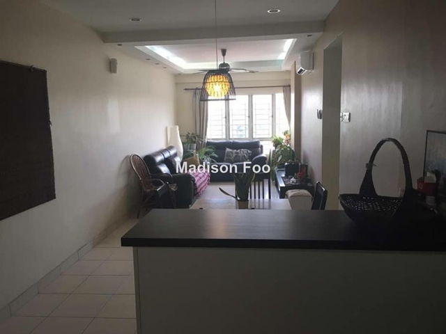 1 Petaling, Sri Petaling