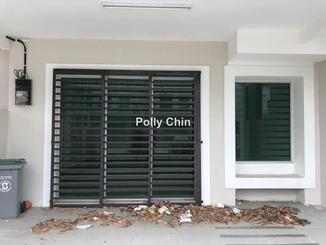 nusari aman nusari bayu sendayan adira, Seremban