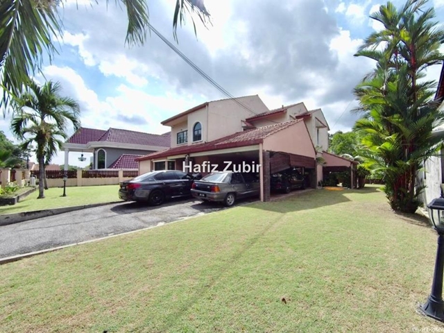 Bungalow Seksyen 11 Shah Alam, Shah Alam