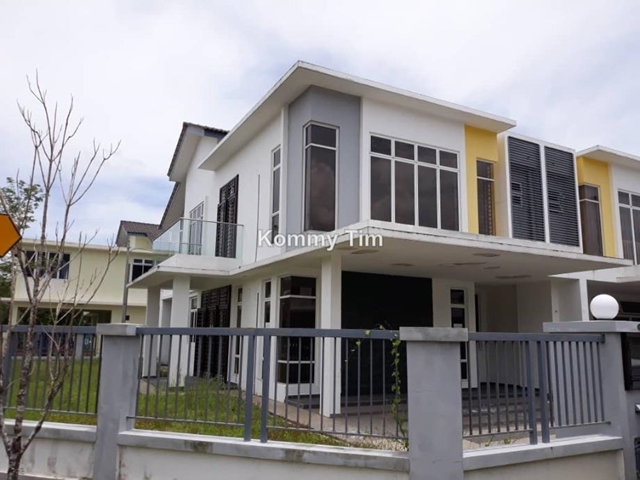 mutiara rini, Skudai
