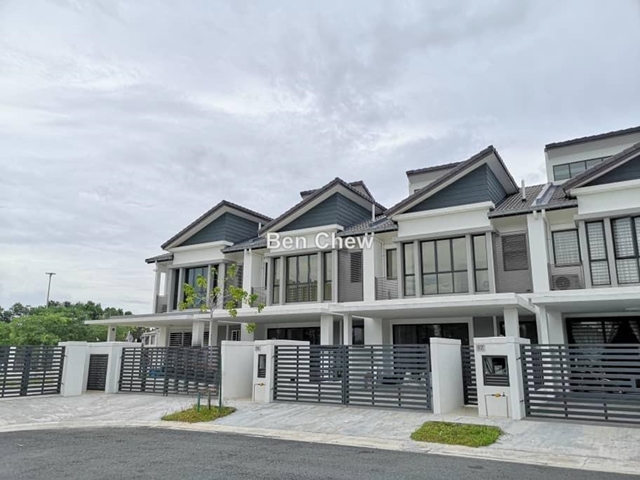 Taman Glenmarie, Setia Indah, Austin , Johor Bahru