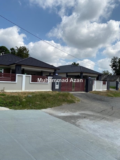 BANGLO MODEN JALAN BAYAM, Kota Bharu