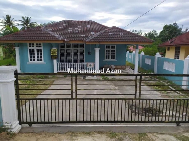 BANGLO TAMAN EDORA LABOK MACHANG, Machang