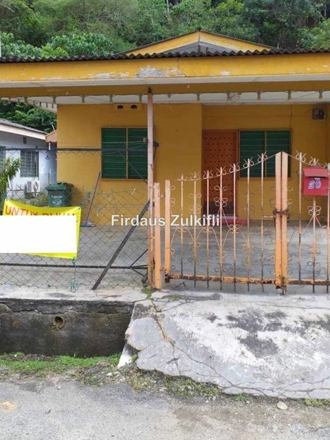Intermediate Cost Banglo semambu baru, Kuantan