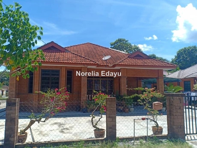 Tanah Merah
