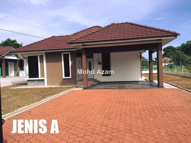Banglo Comey Di Bandar Machang Kelantan, Machang