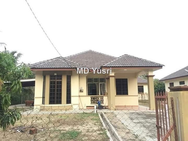 BANGLI 1 TINGKAT DI PALEKBANG WAKAF BARU TUMPAT, Tumpat