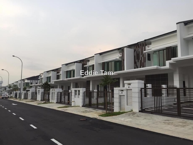 Taman Seri Austin, Setia Indah