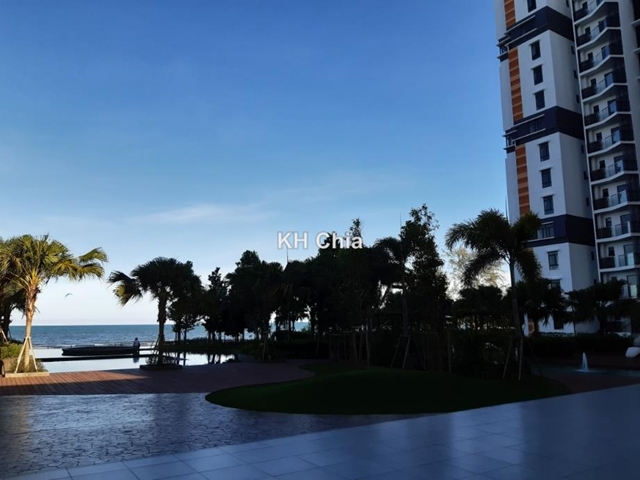 TimurBay, Sungai Karang