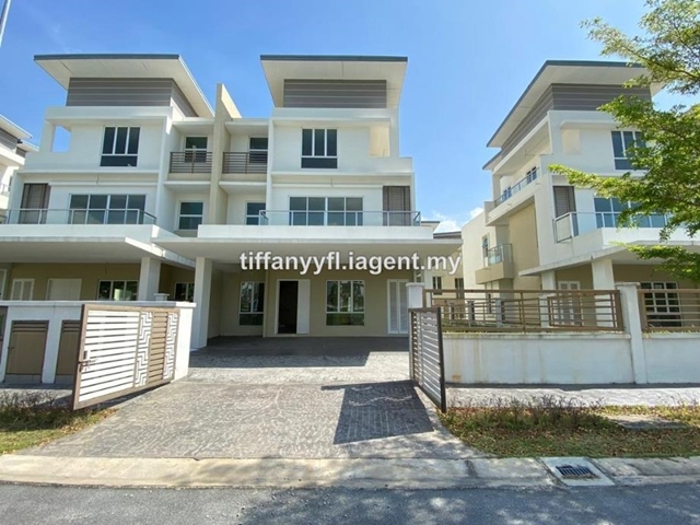 Regency Parc Rawang, Rawang