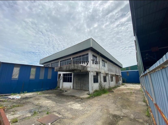Kawasan Perindustrian Valdor, Simpang Ampat