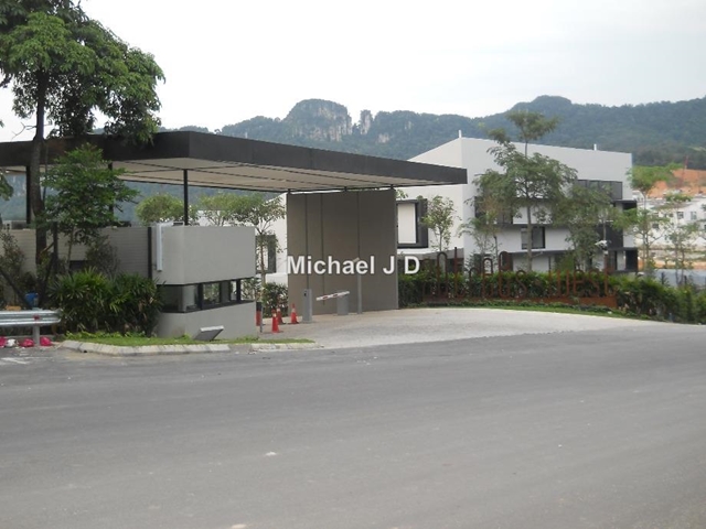 20 Trees West , Taman Melawati