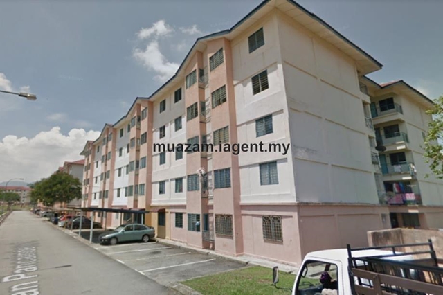 Rumah Pangsa College Heights Pajam, Mantin