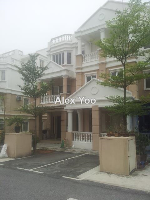 sommerset close , Cheras