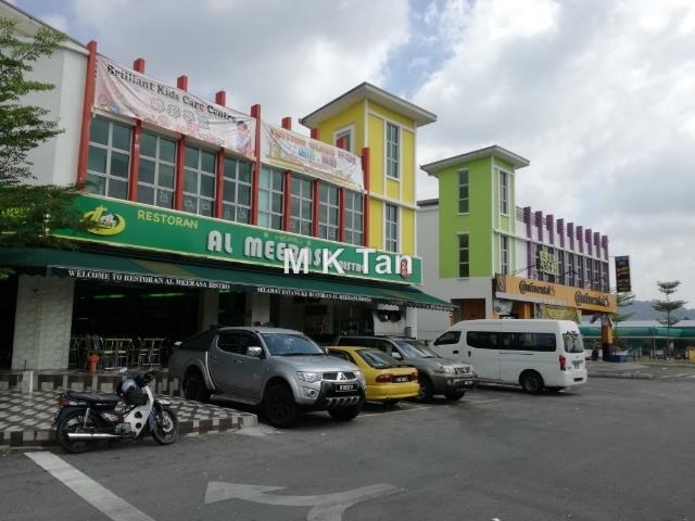 TAMAN SAUJANA PUCHONG, Puchong
