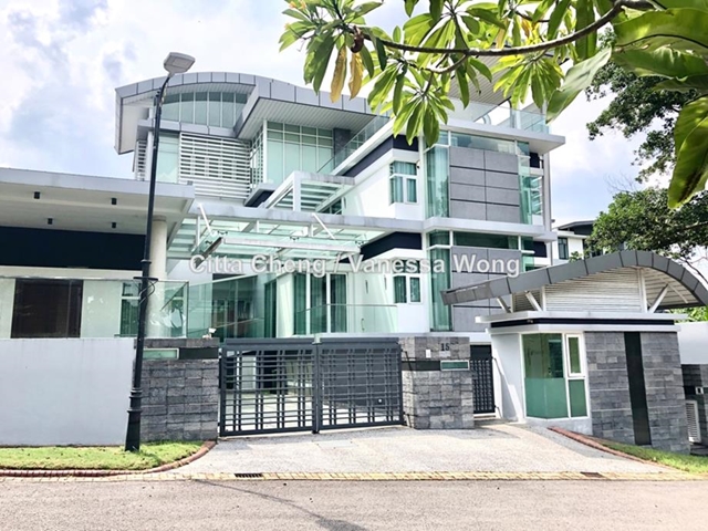 Country Heights Damansara Bungalow 7+1 bedrooms for sale | iProperty.com.my - Country Heights Damansara Bungalow For Sale