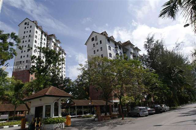 Flora Green Corner Apartment 4 Bedrooms For Sale In Bandar Sungai Long Selangor Iproperty Com My
