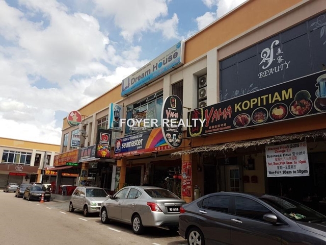 Three storey shop for sale with roi 4%, Tmn Nusa Bestari, Skudai