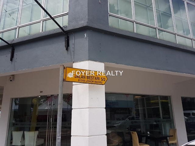 three storey shop for sale with roi 4%, Tmn Nusa Bestari, Skudai