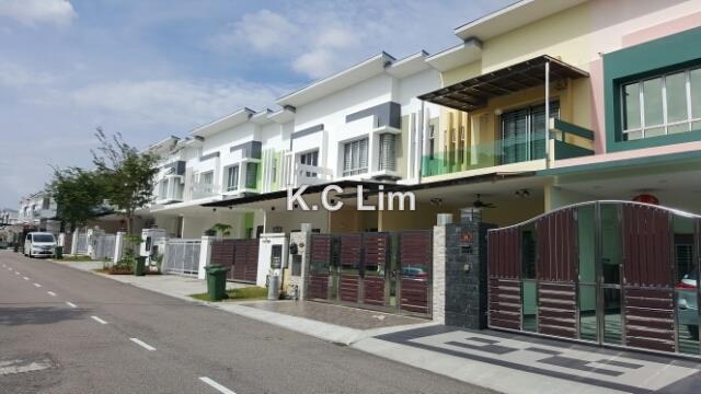TAMAN DESA TEBRAU 9D/9E, Johor Bahru