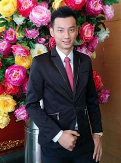 Eugene Tee