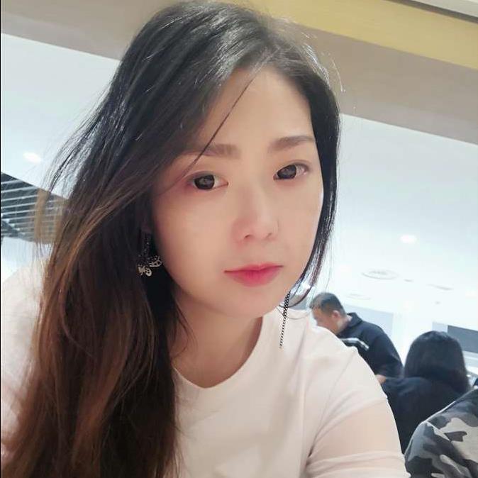 Vivian Tan