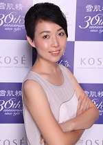 Yvonne Lee