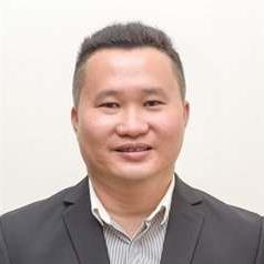 Desmond Lee