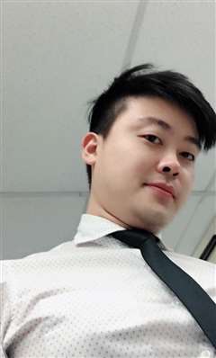 Darren T
