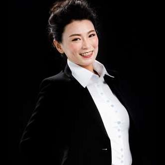 Queenie Hwa