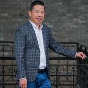 Alex Mah